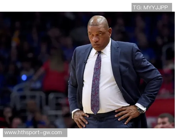 雄鹿面临挑战里弗斯强调冷静应对不急于调整阵容 雄鹿面临挑战里弗斯强调冷静应对不急于调整阵容